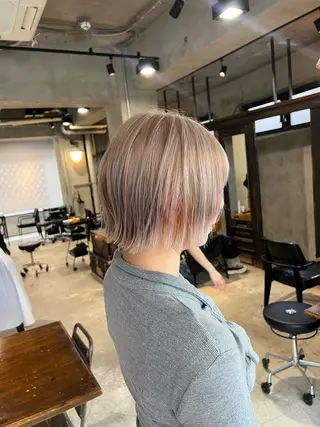 ショート カラー 赤みゼロ/透明感 カラー🌿KANTAのヘアスタイル