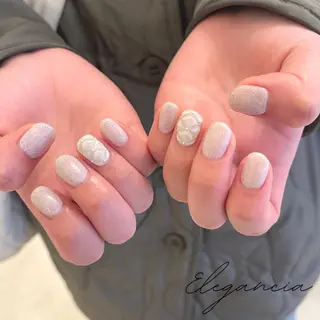 カラー ネイル Elegancia. Hiromiのネイルデザイン
