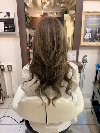 カラー Kurumi☆彡 練馬バウハウスヘアのヘアスタイル