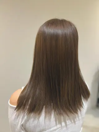 セミロング カラー 🪽ラベンダーカラー 暗髪透明感🪽レイナのヘアスタイル