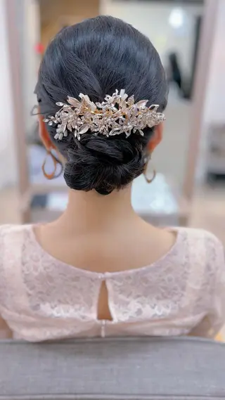 ミディアム ヘアアレンジ elu あやね 🤍🫧カラーモデルのヘアスタイル