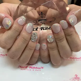 ネイル ネイルリボン 受付スタッフのネイルデザイン