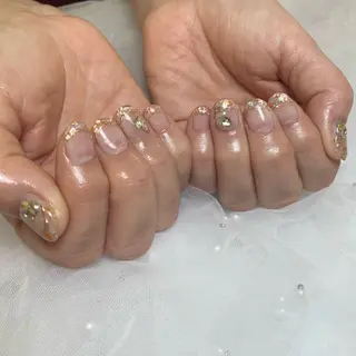 ネイル パーツたくさん🍓 SUMIのネイルデザイン