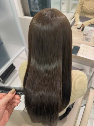 ロング Eleanor 池袋 ミカのヘアスタイル