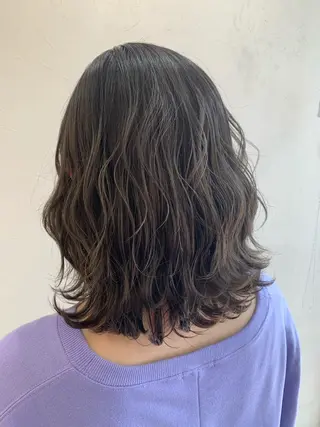 ミディアム カラー 店長ハイトーンカラー 柞山史奈のヘアスタイル
