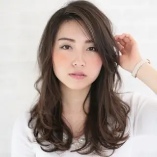 セミロング ロング デュファブル　高橋 慶一のヘアスタイル