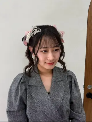 ロング ヘアアレンジ momo / カラーモデルのヘアスタイル