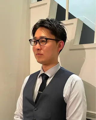 メンズ 向坂 亜美のヘアスタイル