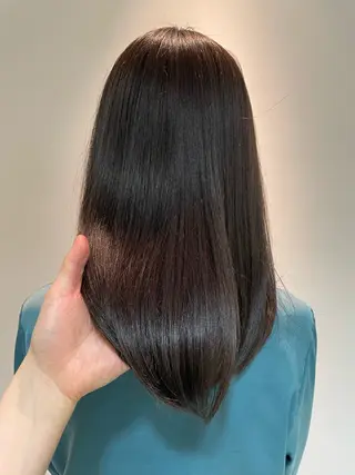 ミディアム ハッシュカット 暖色カラー/伊藤菜月のヘアスタイル
