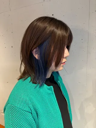 ミディアム カラー まるやま ゆいかのヘアスタイル