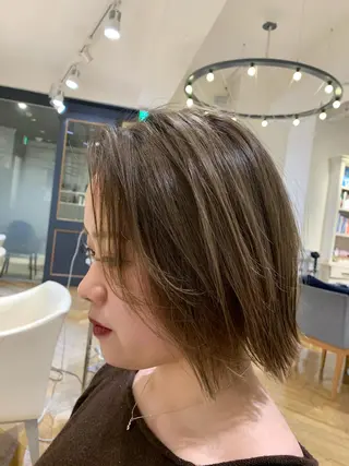ショート 乾かすだけで艶髪酸性 ストレート髙橋悠耶のヘアスタイル