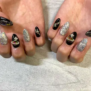 ミディアム カラー パーマ ヘアアレンジ メンズ キッズ ネイル マツエク・マツパ アイブロウ 今福鶴見ネイル 8(エイト)のネイルデザイン