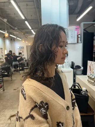 ミディアム パーマ 早瀬裕之 パーマのヘアスタイル