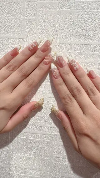 ネイル D-BEAUTY Nailsalonのネイルデザイン