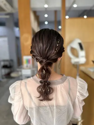 ミディアム miloc MOMOKAのヘアスタイル