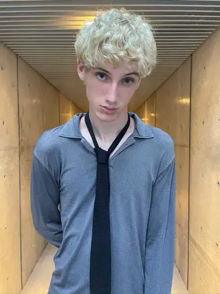 カラー メンズ musiiik ryukiのヘアスタイル