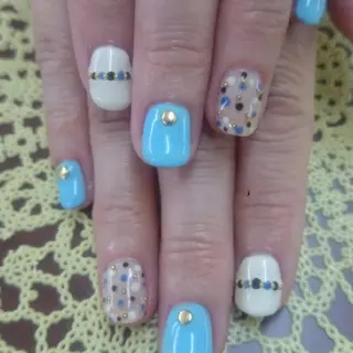 ネイル 與儀 知佳のネイルデザイン