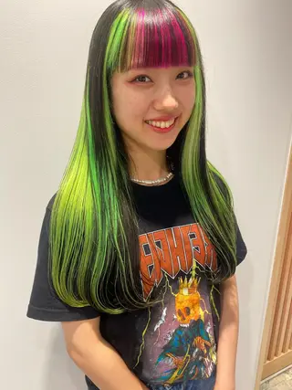 カラー サイレント美容師 アイリィのヘアスタイル