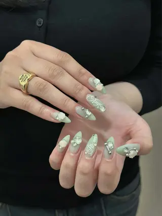 ネイル Julli NailStudioのネイルデザイン