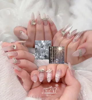 ミディアム Aila Nail HanChanのネイルデザイン