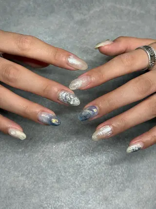 ネイル kiii.__ ✴︎*のネイルデザイン