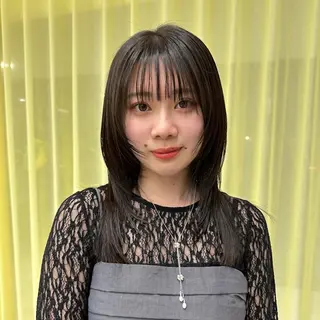 セミロング ヘアアレンジ ハイトーン/透け感 カラー🎀真香のヘアスタイル