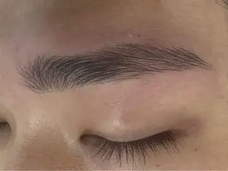メンズ アイブロウ ReRe 田中のマツエク・マツパデザイン