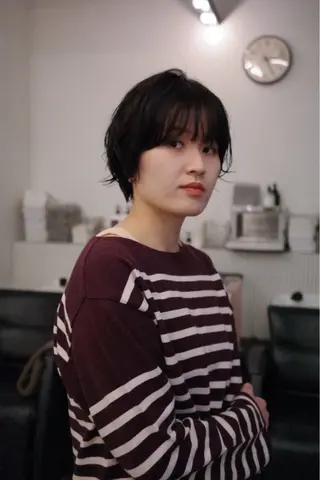 ショート パーマ ミタニ ナギサのヘアスタイル