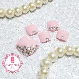 ネイル tiarynail K K🐼のネイルデザイン