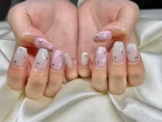 ネイル マツエク・マツパ アイブロウ Nail&eye Belire 新宿のネイルデザイン