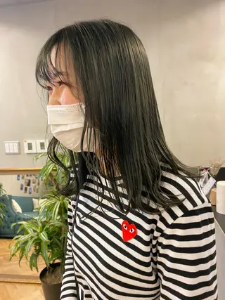 セミロング デザインカラー/ボブ ブリーチカラー/ユリのヘアスタイル