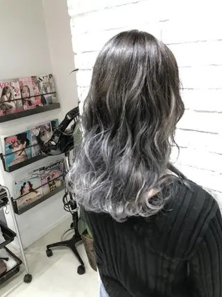 ロング カラー パーマ ヘアアレンジ メンズ キッズ ネイル マツエク・マツパ バレイヤージュ/ 髪質改善/渡邉悟🌱のヘアスタイル