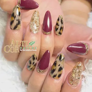 ネイル ChezEspoir 佐藤のネイルデザイン