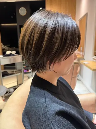 ショート 渡辺 リリのヘアスタイル