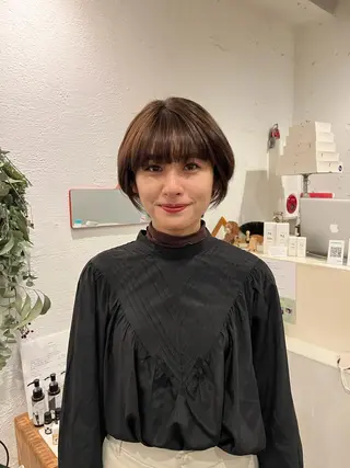 ショート カラー うる艶カラー/恵比寿 ベージュ/丸山陽平のヘアスタイル