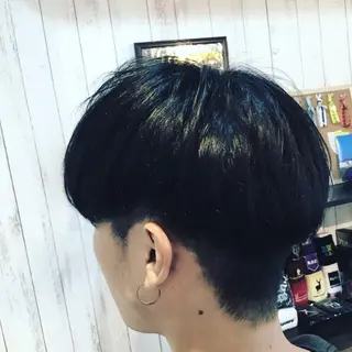 ショート カラー メンズ 金崎 新吾のヘアスタイル