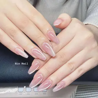 ネイル Hin Nailsのネイルデザイン