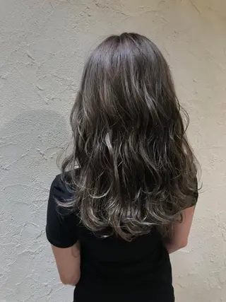カラー シールエクステ/ ハイトーンカラーのヘアスタイル