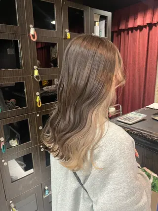 セミロング カラー 🦋YUI 髪質改善 ブリーチ　着付け🦋のヘアスタイル