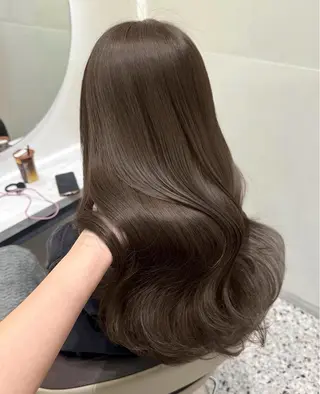 ロング カラー 赤熊 咲良 🦔ྀིのヘアスタイル
