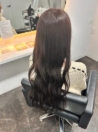 ロング 内藤 友香のヘアスタイル