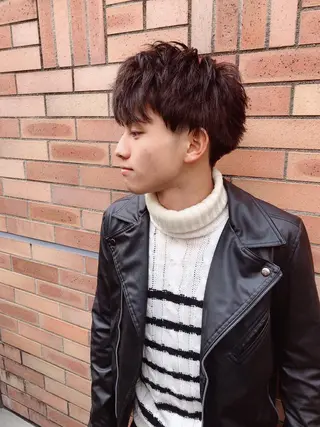 ショート カラー パーマ ヘアアレンジ メンズ ちこ .のヘアスタイル