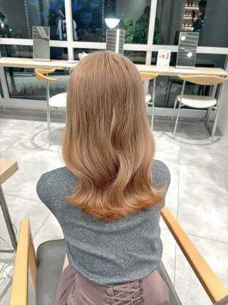 カラー ばんちなつ / ボブ/透明感カラーのヘアスタイル