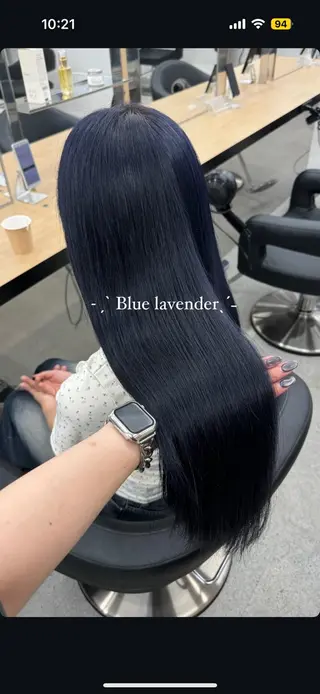 ロング カラー 暗髪🩶ラベンダー/ ブルー/ユウナ🤍のヘアスタイル