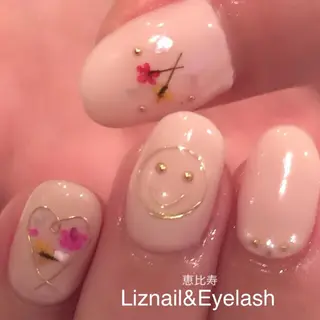 ネイル Rawr / saoriのネイルデザイン