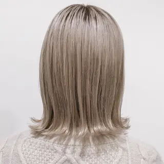 カラー 山口 莉奈のヘアスタイル
