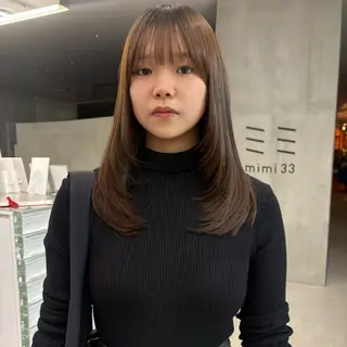 セミロング カット×ブリーチカ ラー‪/yuNa🩶のヘアスタイル