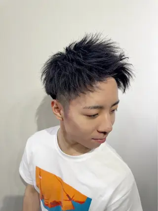 メンズ RAISE by_WHITEのヘアスタイル