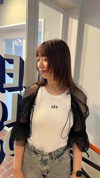 セミロング 與座 小遥のヘアスタイル
