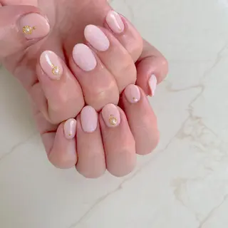 ネイル NAILSALON RandU...のネイルデザイン
